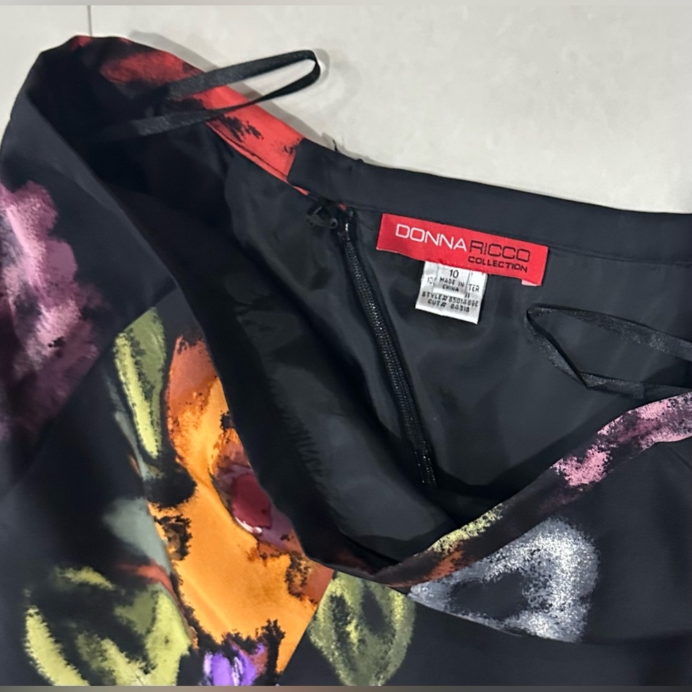 Donna Ricco Vibrant Floral Maxi Skirt - Picture 5 of 8